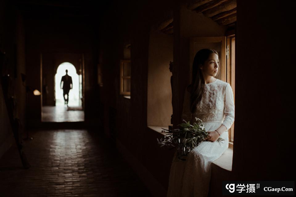 28c26b281263e85a2953ed2617ebf9e4-1