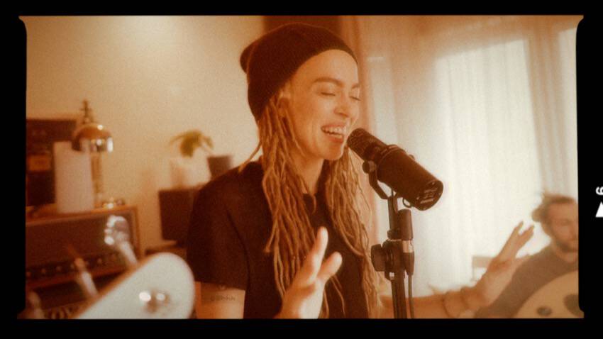 1d7b393e417a7b4cf43a0605ca4045e5