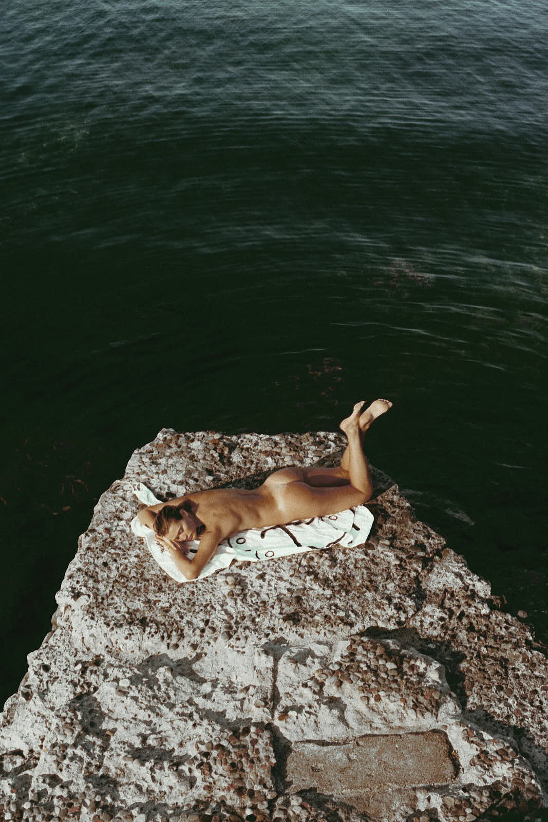 Capture One预设地中海夏季风格复古胶片调色预设7款数码照片入门调色滤镜包Jonni - Mediterranean Summer Presets for Capture One插图10 Capture One预设地中海夏季风格复古胶片调色预设7款数码照片入门调色滤镜包Jonni - Mediterranean Summer Presets for Capture One