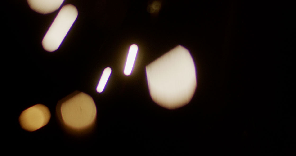 4K真实镜头光晕素材包闪光金色光效60叠加130图片PR/AE/PS照片视频光效素材Sickboat - SPARKLER LENS FLARES (4K)