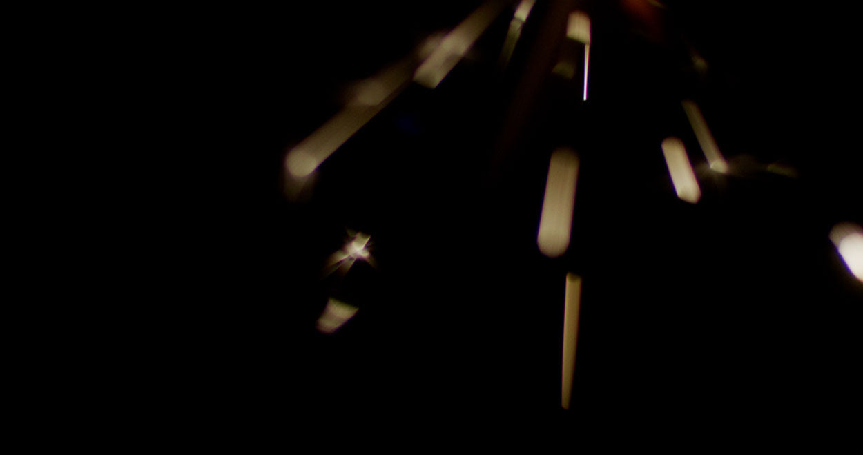 4K真实镜头光晕素材包闪光金色光效60叠加130图片PR/AE/PS照片视频光效素材Sickboat - SPARKLER LENS FLARES (4K)