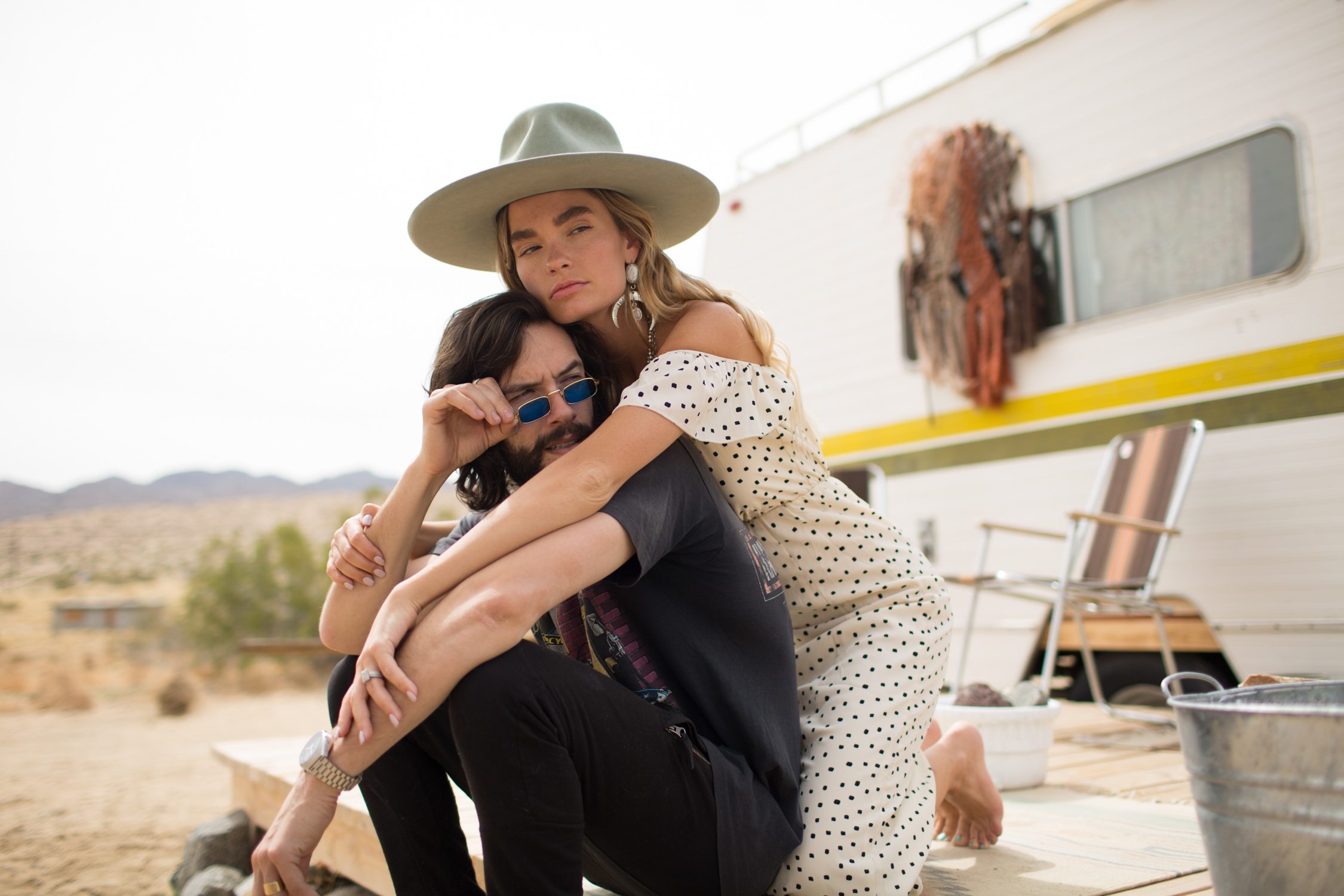 圣诞氛围Lightroom手机调色预设10款阴郁圣诞风格滤镜INS博主摄影后期DNG预设