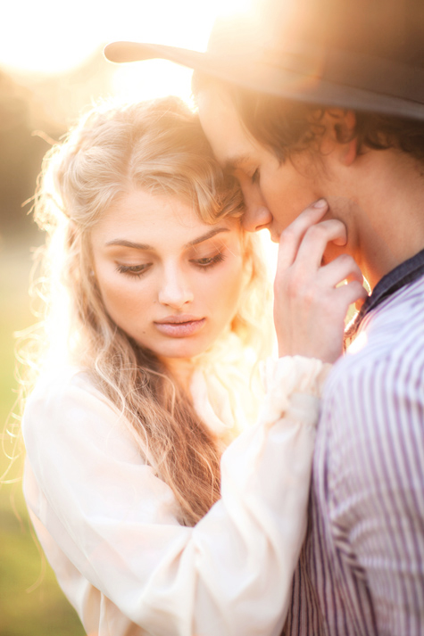 Greater Than Gatsby Bleached Honey移动Lightroom预设 10款柔和金暖色调 免订阅JPEG专用